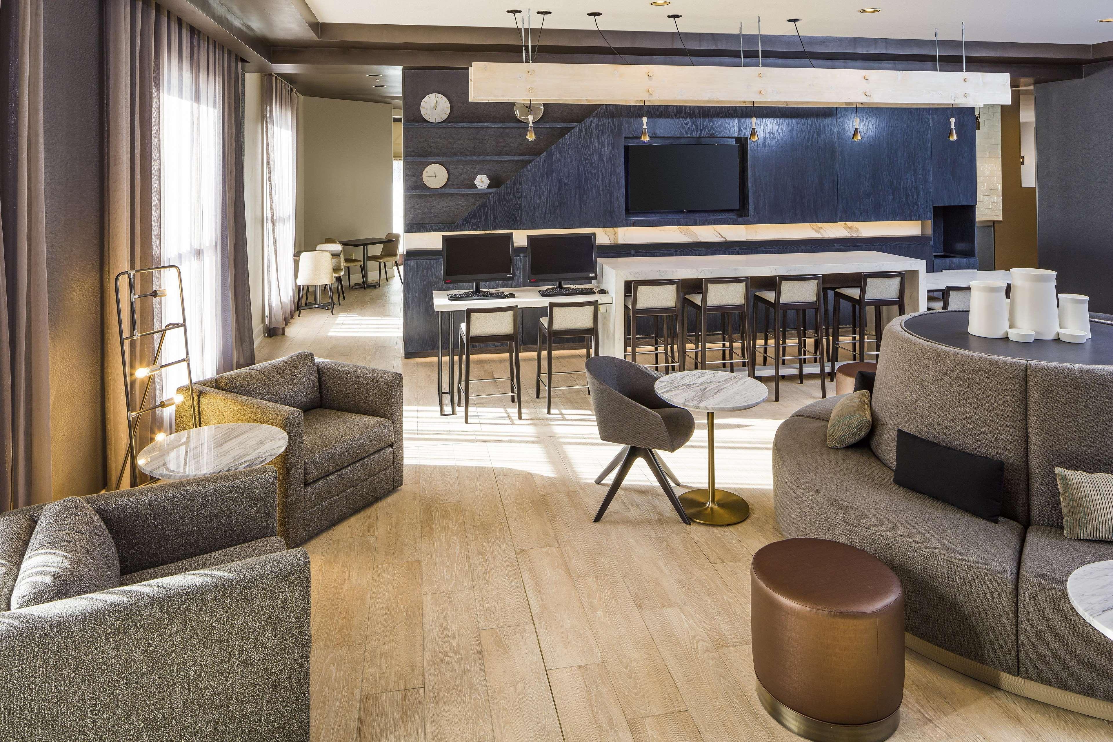 Doubletree By Hilton Boston Logan Airport Chelsea Ξενοδοχείο Ανέσεις φωτογραφία