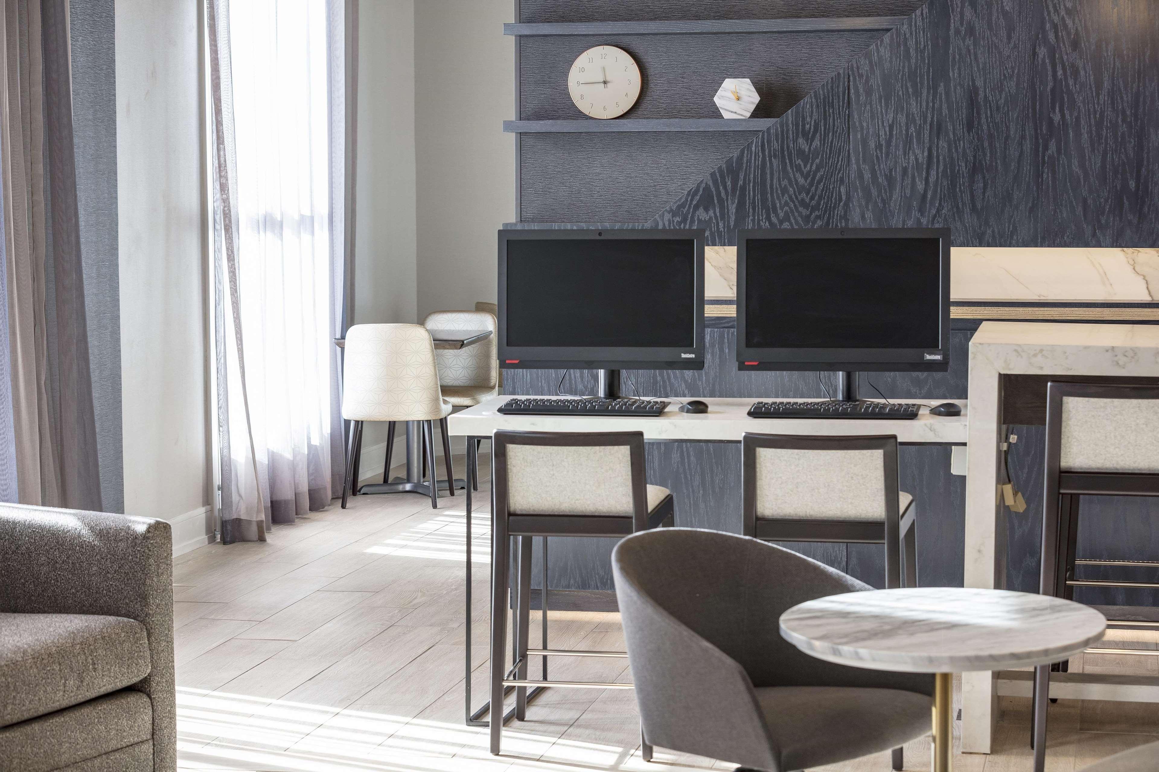 Doubletree By Hilton Boston Logan Airport Chelsea Ξενοδοχείο Ανέσεις φωτογραφία
