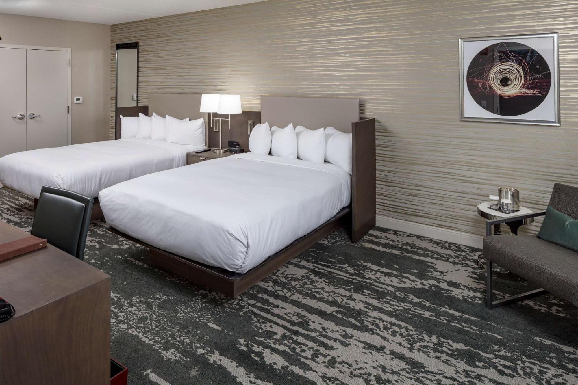 Doubletree By Hilton Boston Logan Airport Chelsea Ξενοδοχείο Εξωτερικό φωτογραφία